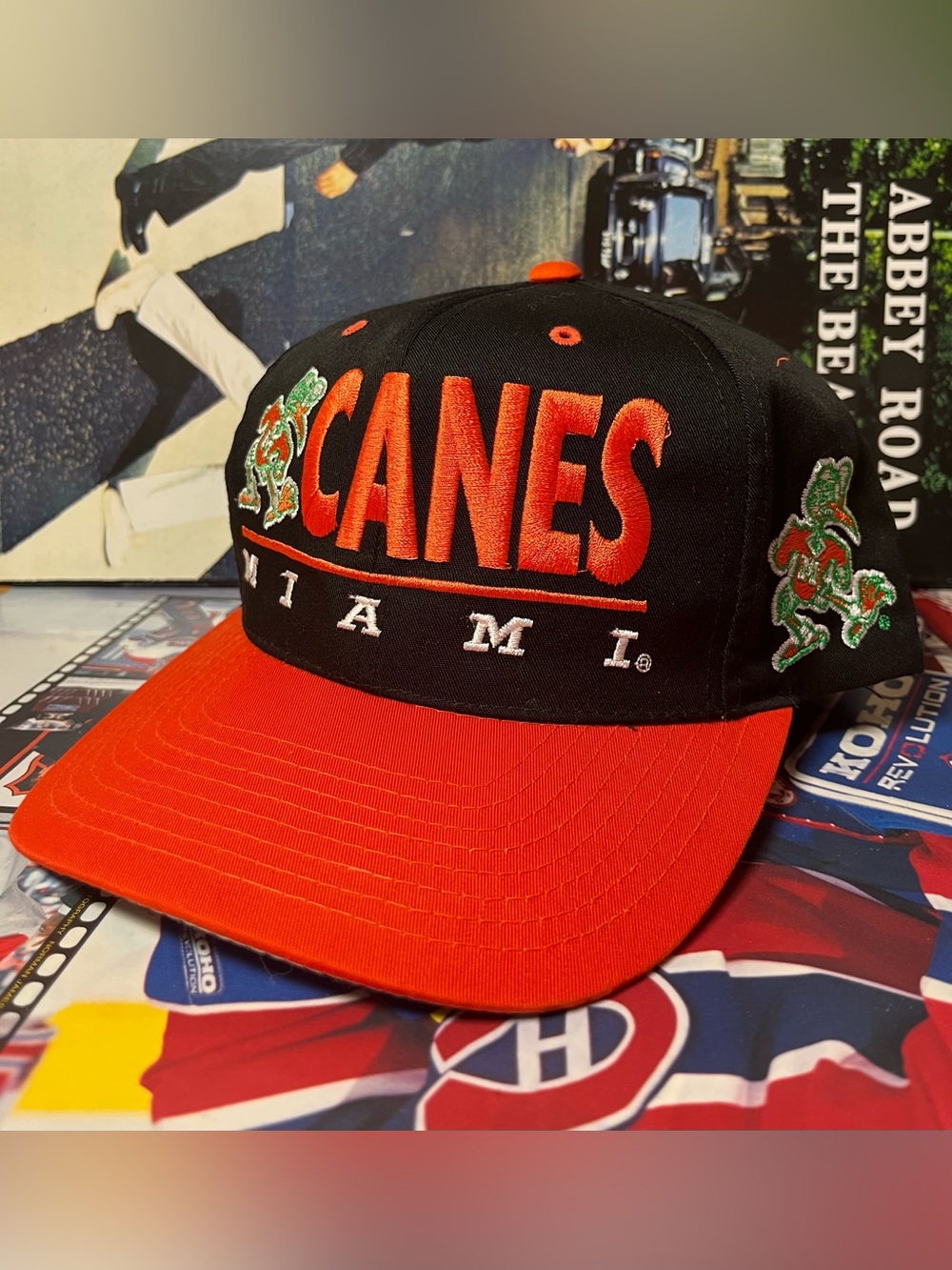Vintage 90s Miami hurricanes University snapback hat clutch player collegiate